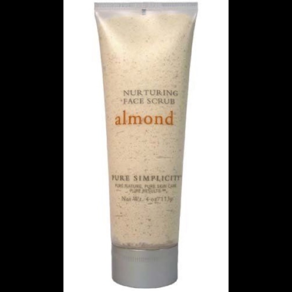 Bath & Body Works Almond Face Scrub